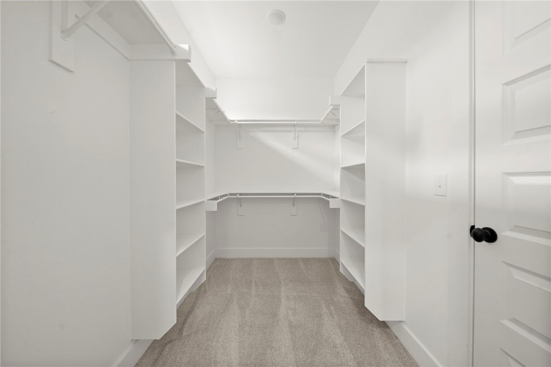 DIAMOND ESTATES PH V-CENTERTON - Residential