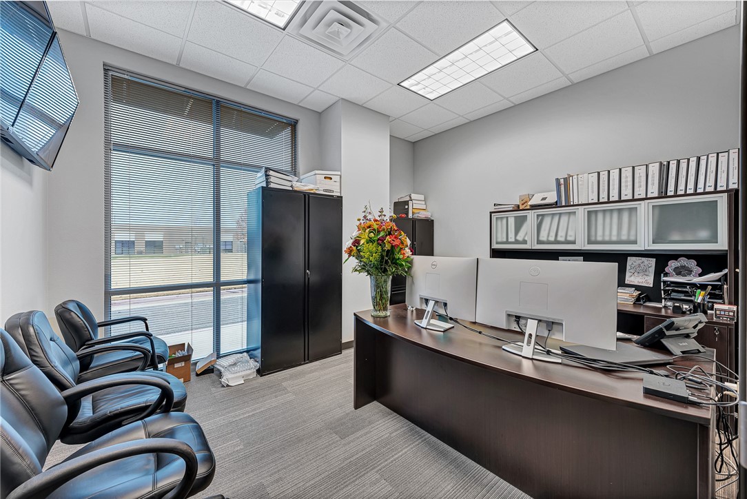 Southern Hills Business Park Add-Rogers - Commercial Lease