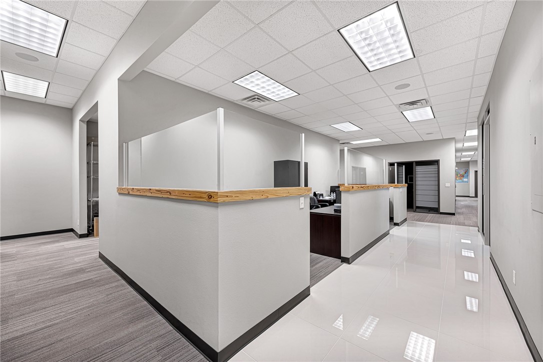 Southern Hills Business Park Add-Rogers - Commercial Lease