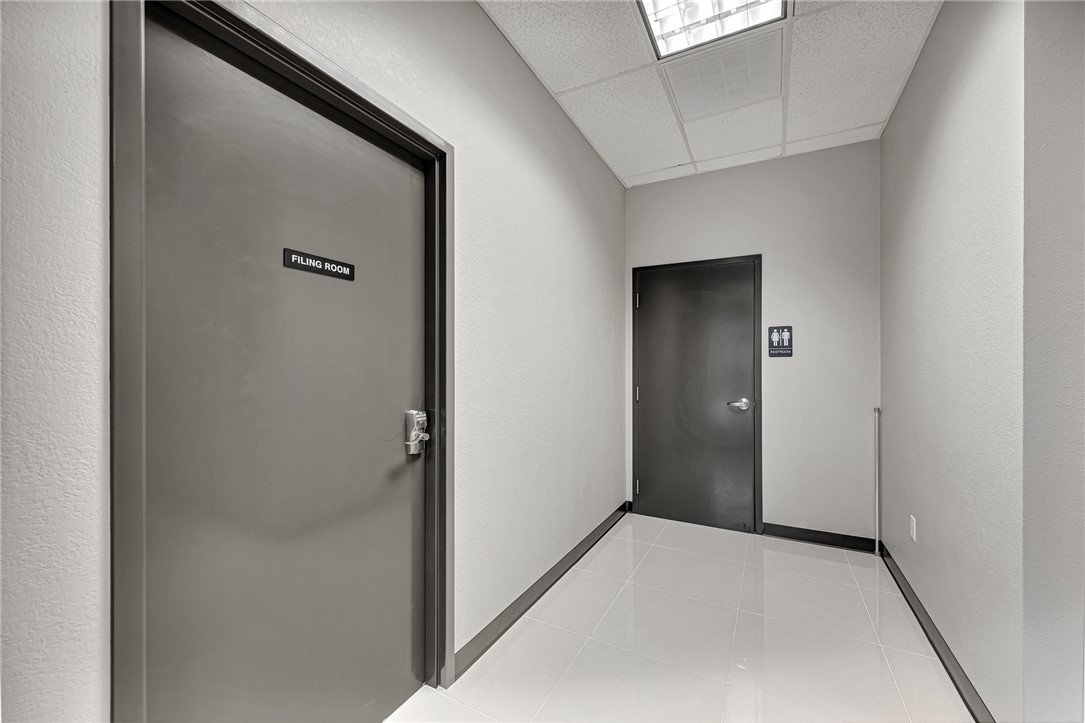 Southern Hills Business Park Add-Rogers - Commercial Lease