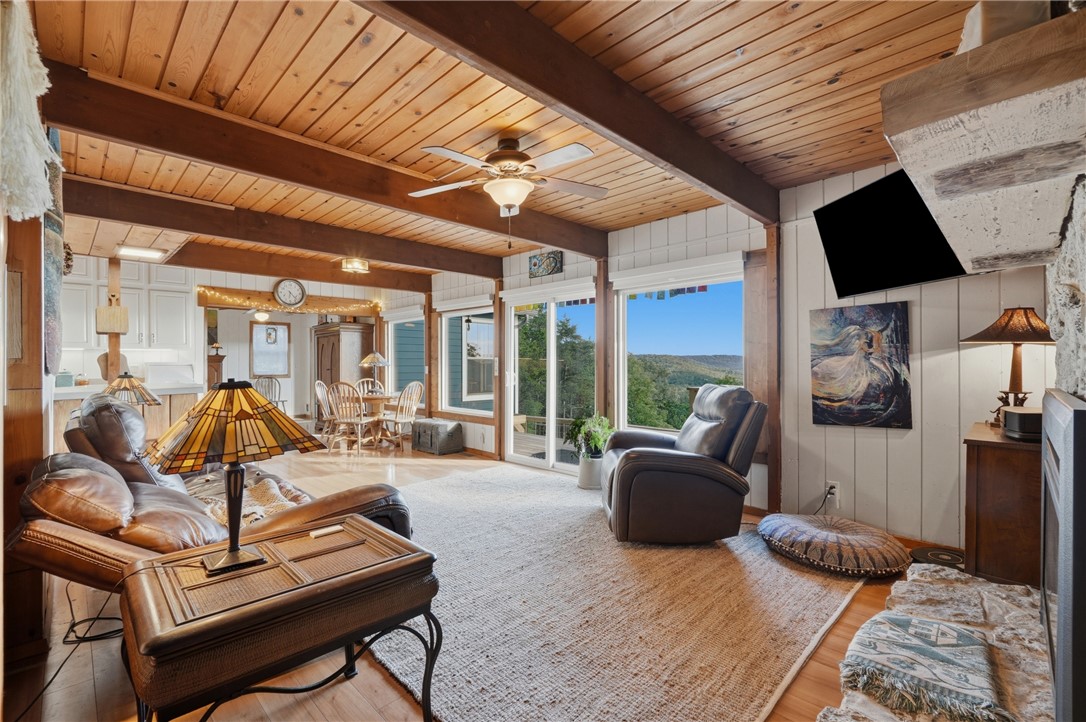 Unit 5 Holiday Island - Residential