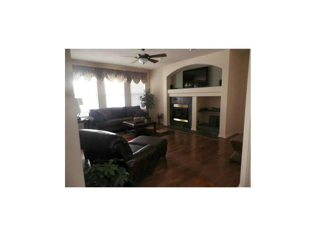Tanyard Creek Courts Blk 3 Bvv - Residential