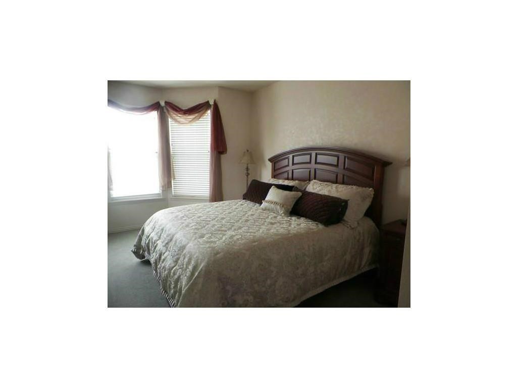 Tanyard Creek Courts Blk 3 Bvv - Residential