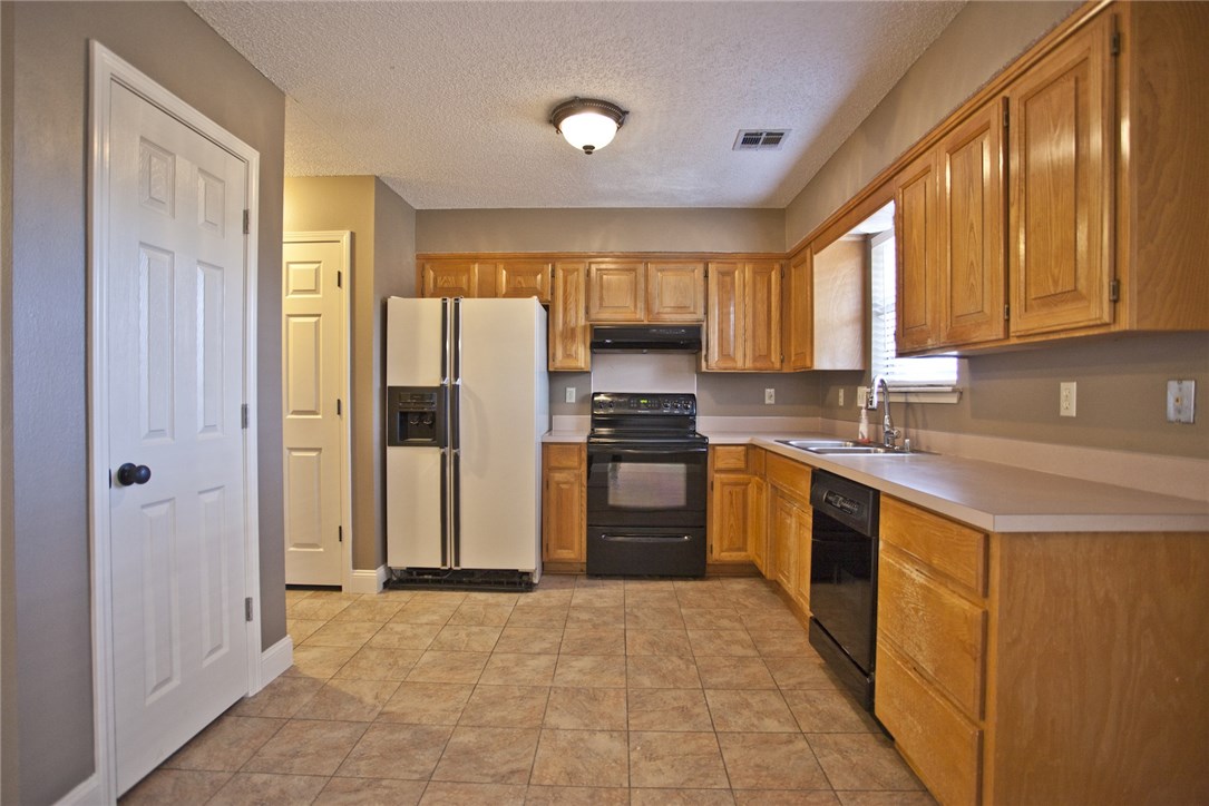 Centennial - Residential Lease