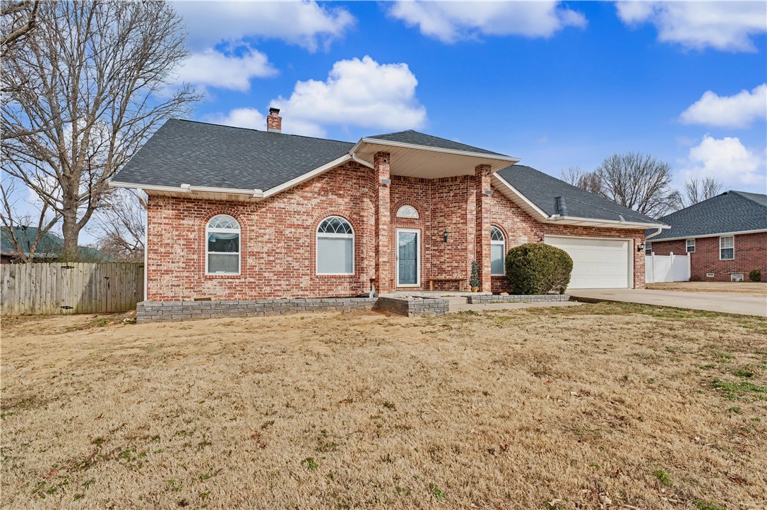 Welcome to 910 Raintree Court in Siloam Springs inside the Tara Heights subdivision. This well-designed and well maintained home offers approximately 2,513 square feet of functional living space with four bedrooms and three full bathrooms. The versatile layout includes a dedicated office, formal dining room, and a spacious bonus area ideal for a second living space, media room, or flex room. Recent improvements include a new roof and new HVAC system, providing added peace of mind. A large, fully fenced backyard creates the perfect setting for outdoor enjoyment, entertaining, or pets. Located on a quiet cul-de-sac, this home offers space, comfort, and flexibility. Just minutes from schools, parks and the hospital it is in a central location. Ask about the preferred lender credit available to qualified buyers.