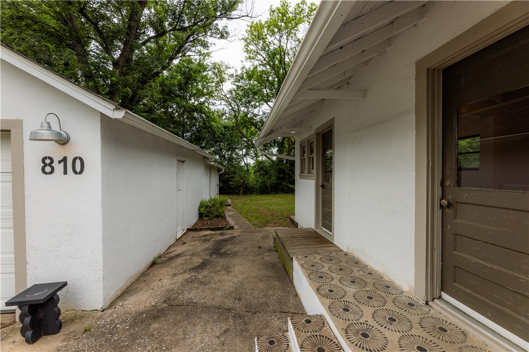 Couchs Add Siloam Spgs - Residential