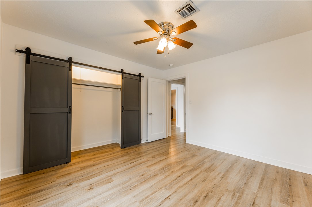 Couchs Add Siloam Spgs - Residential