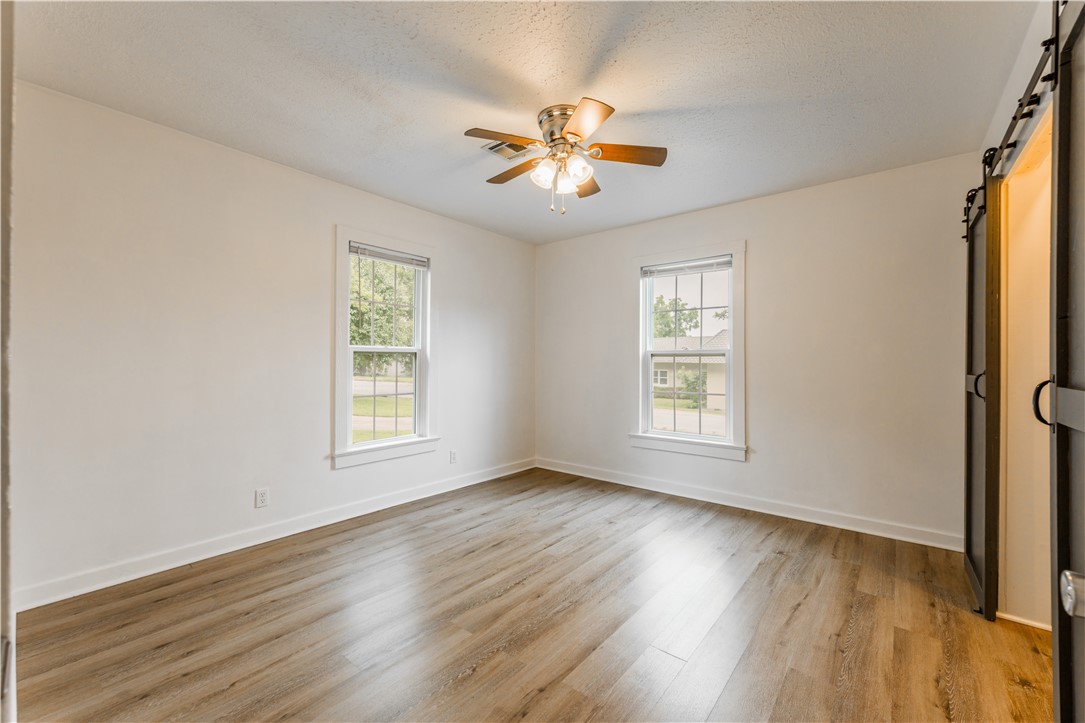 Couchs Add Siloam Spgs - Residential