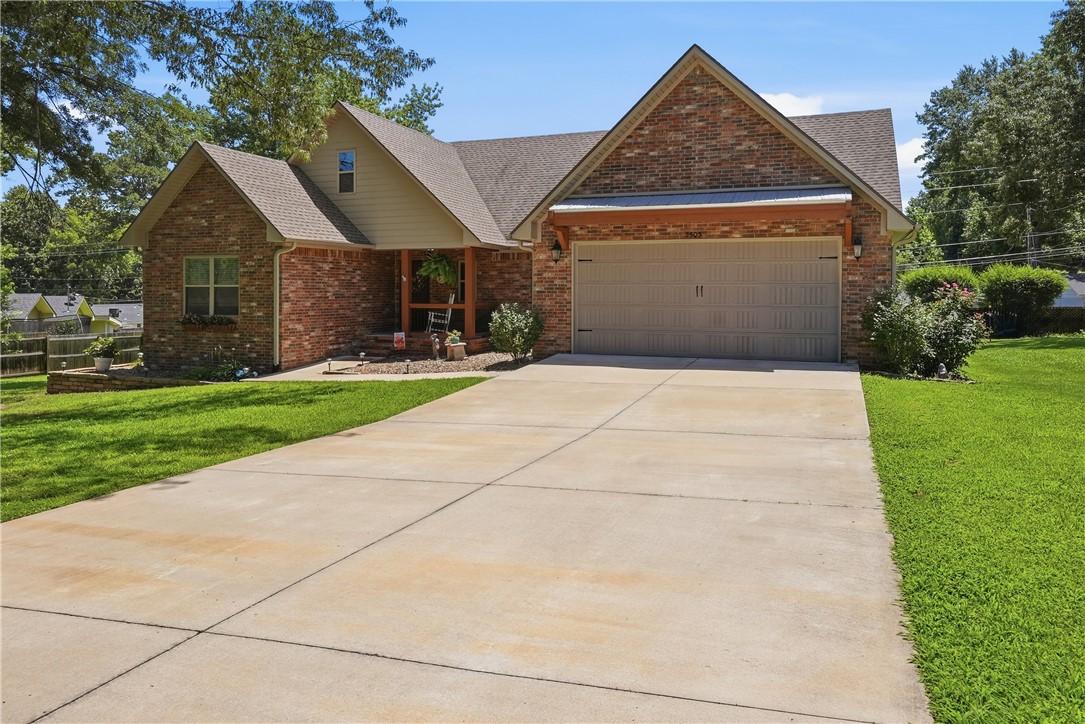 Colonial Heights - Residential