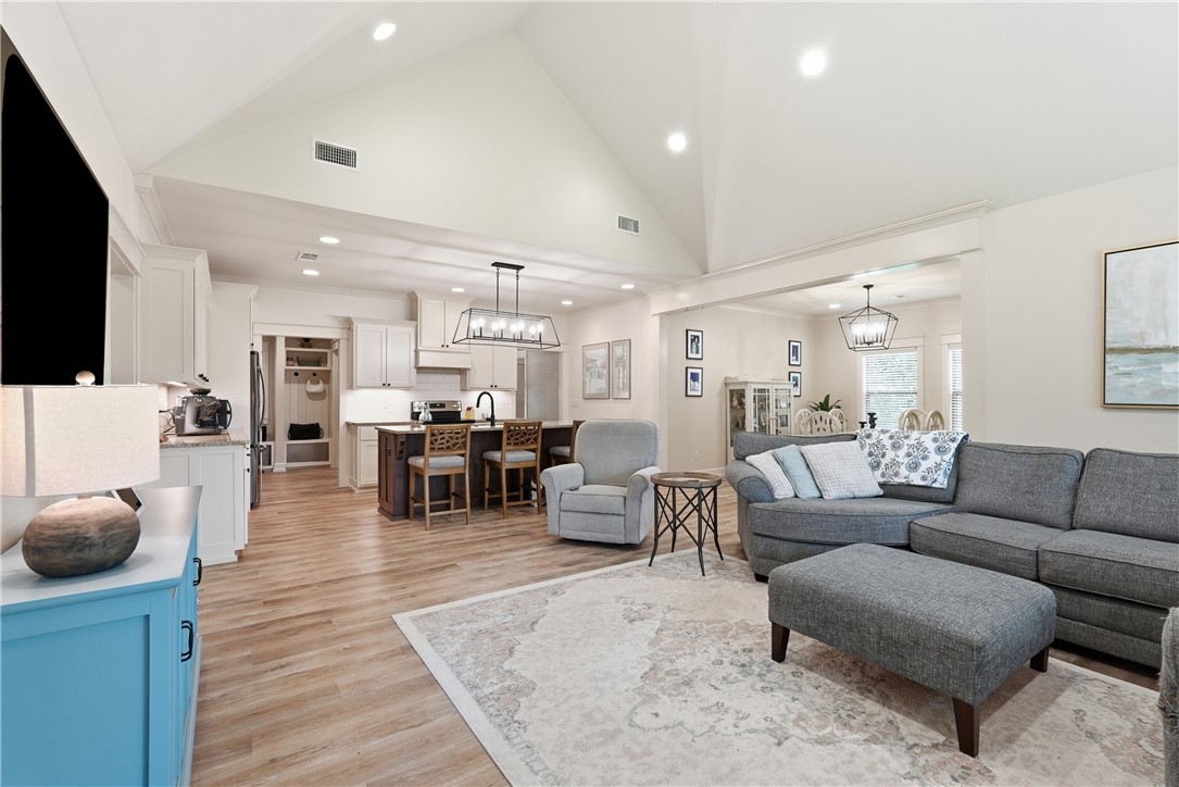 Colonial Heights - Residential