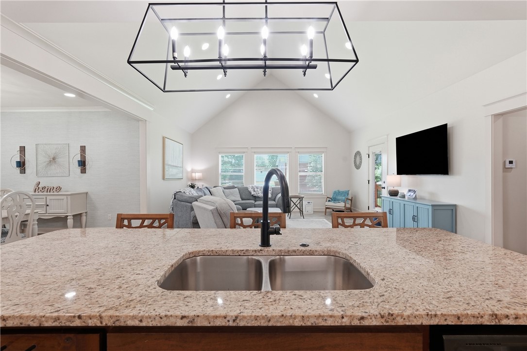 Colonial Heights - Residential