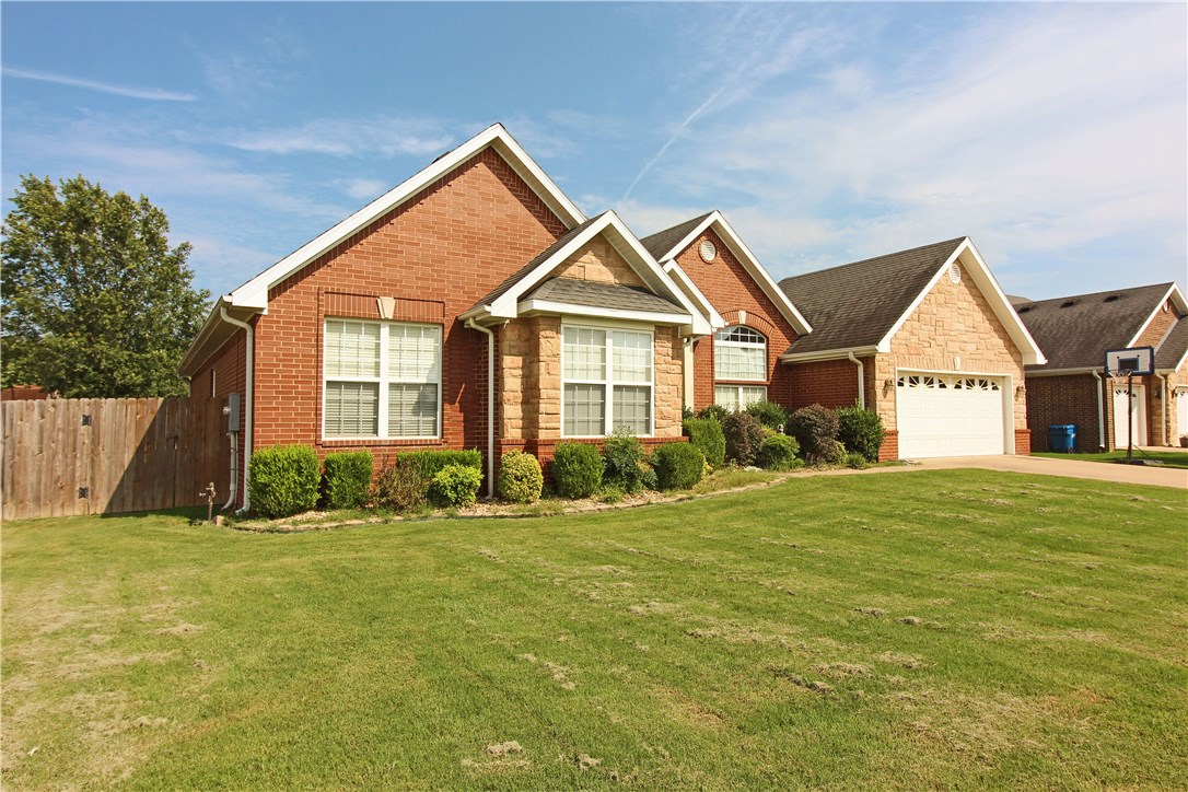 Pleasant View Estates Blk 9 Bentonville - Residential Lease