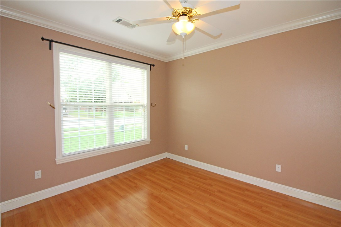 Pleasant View Estates Blk 9 Bentonville - Residential Lease