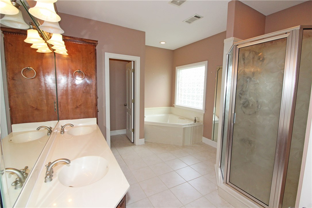 Pleasant View Estates Blk 9 Bentonville - Residential Lease