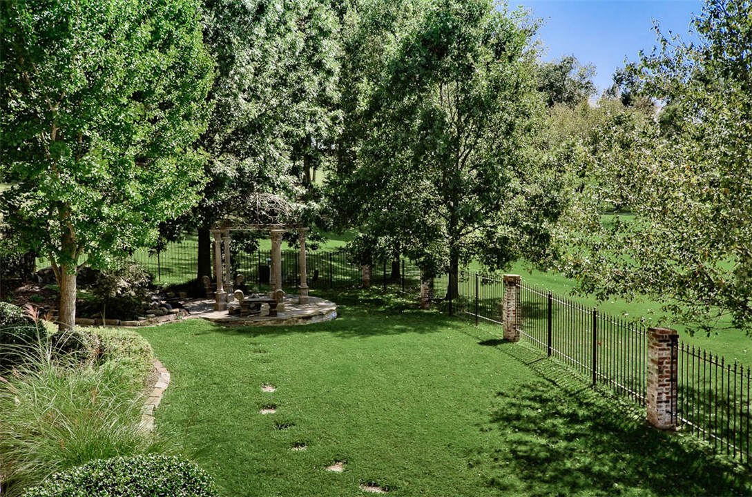Shadow Valley - Residential