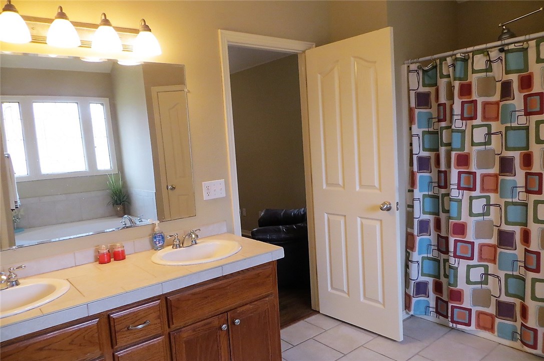 Northridge VI - Residential
