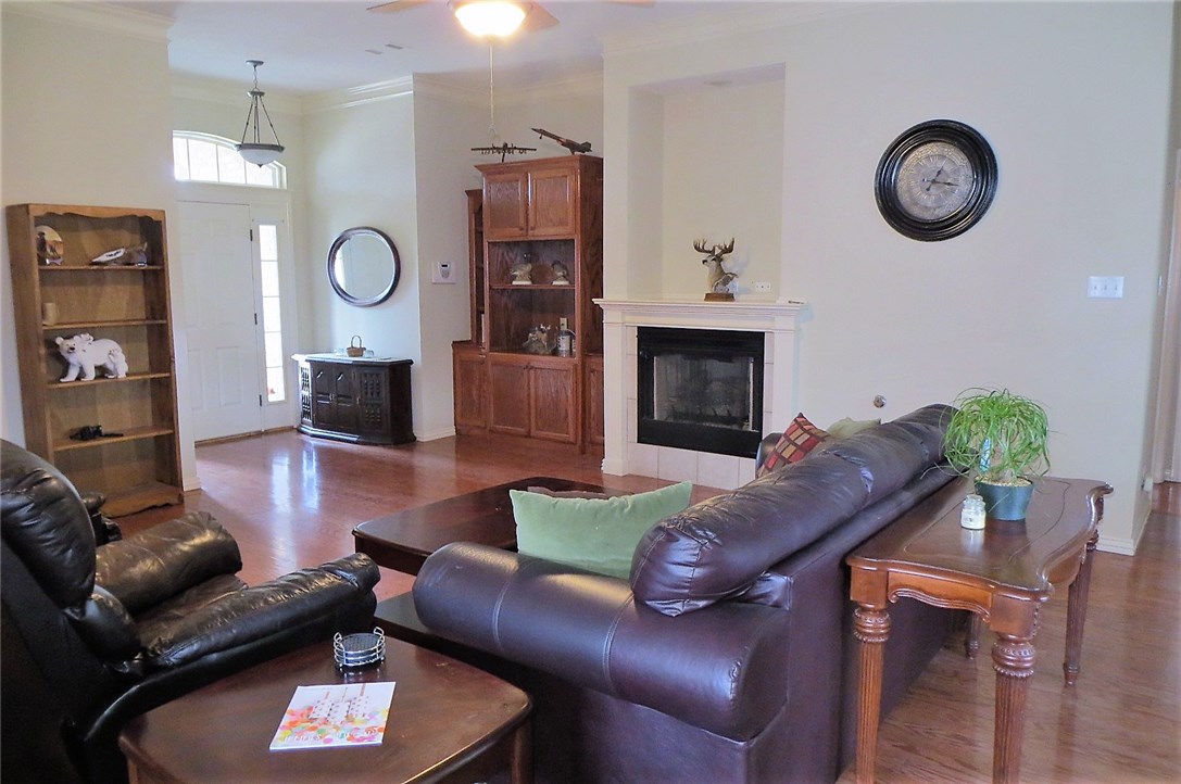 Northridge VI - Residential