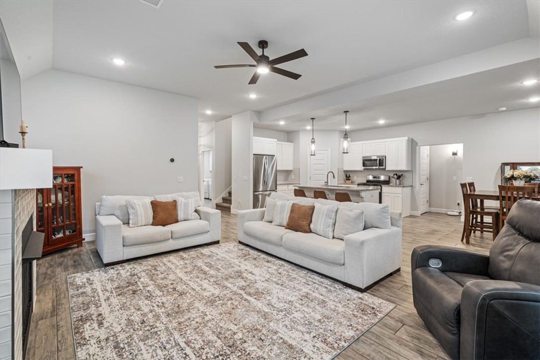 Sweet Homes Sub Ph 1 Siloam Spgs - Residential