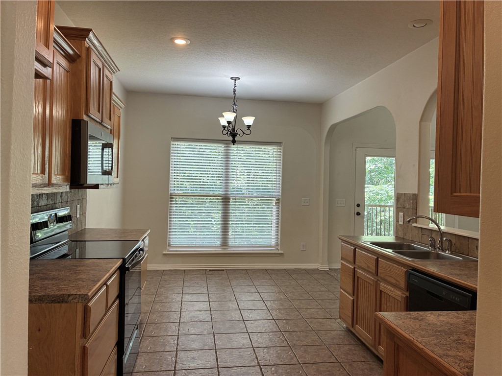 Bedford Sub Bvv - Residential Lease