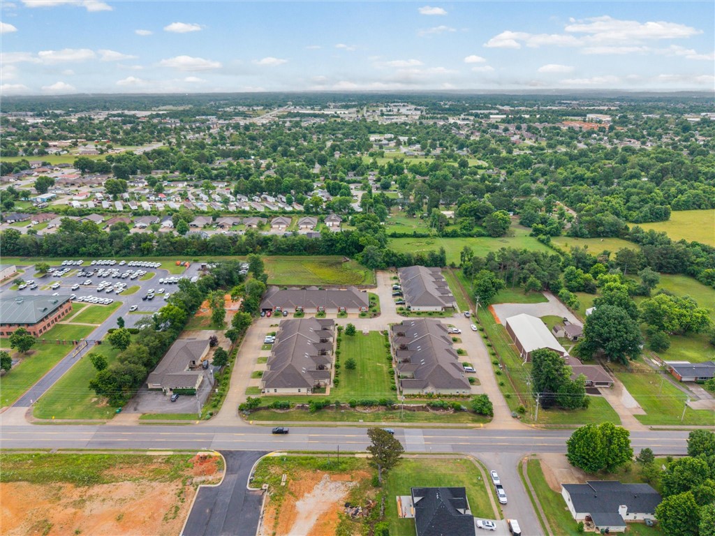 Three Oaks Townhomes - Residential