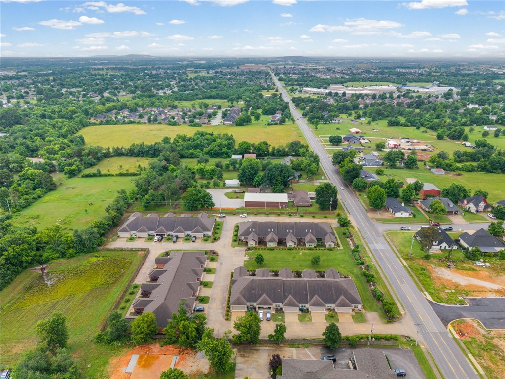 Three Oaks Townhomes - Residential