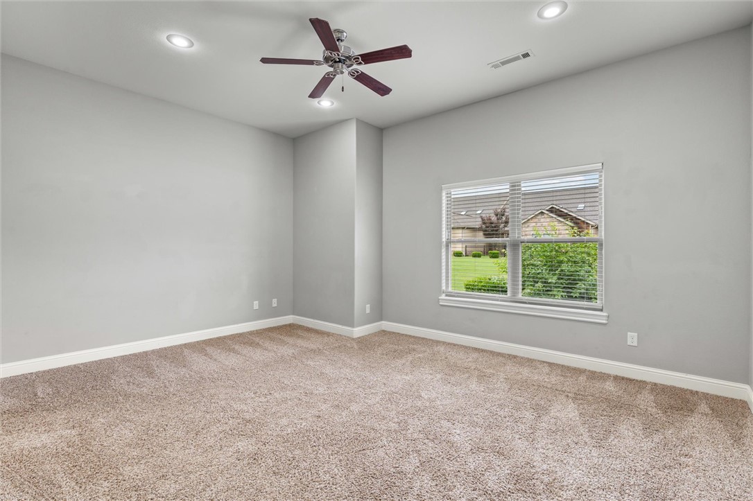 Three Oaks Townhomes - Residential