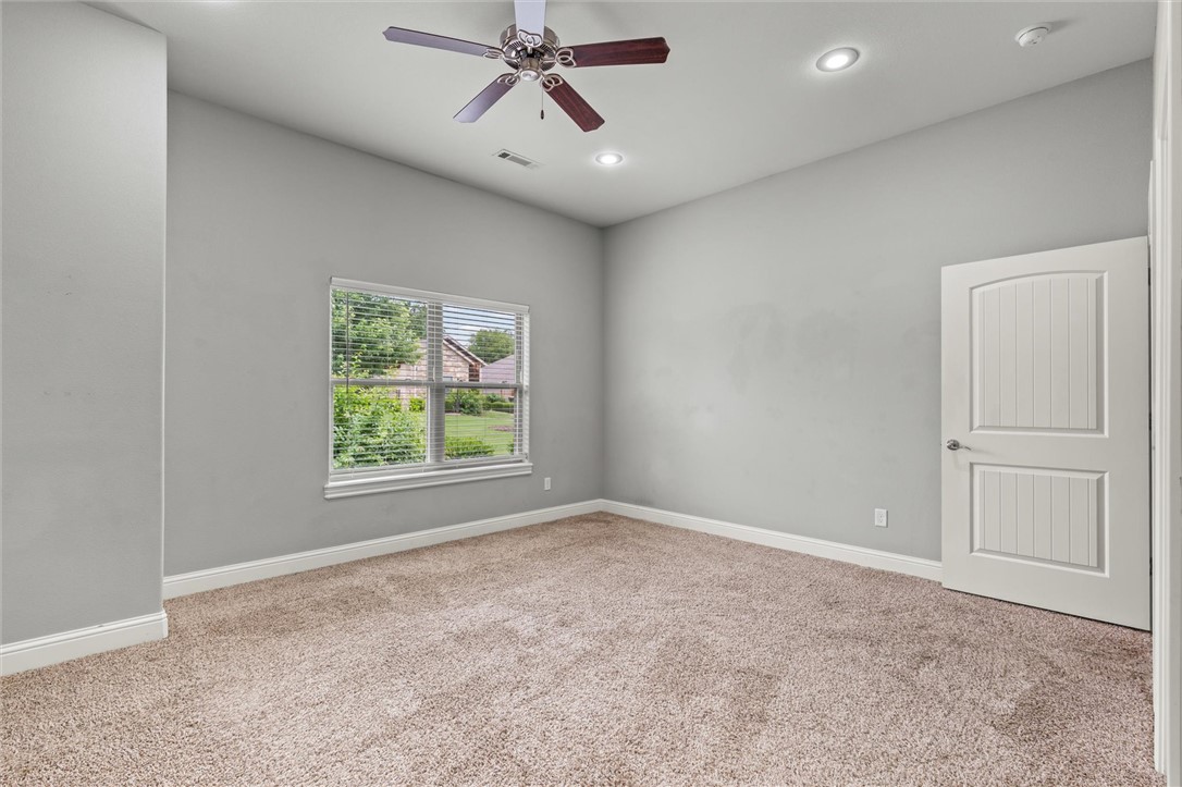 Three Oaks Townhomes - Residential