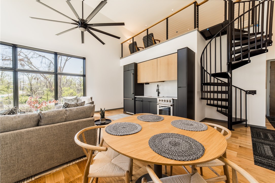 W A Burks Add Bentonville - Residential