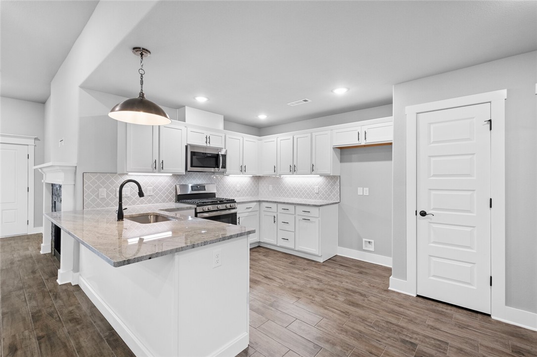 Hilldale Sub Centerton - Residential Lease