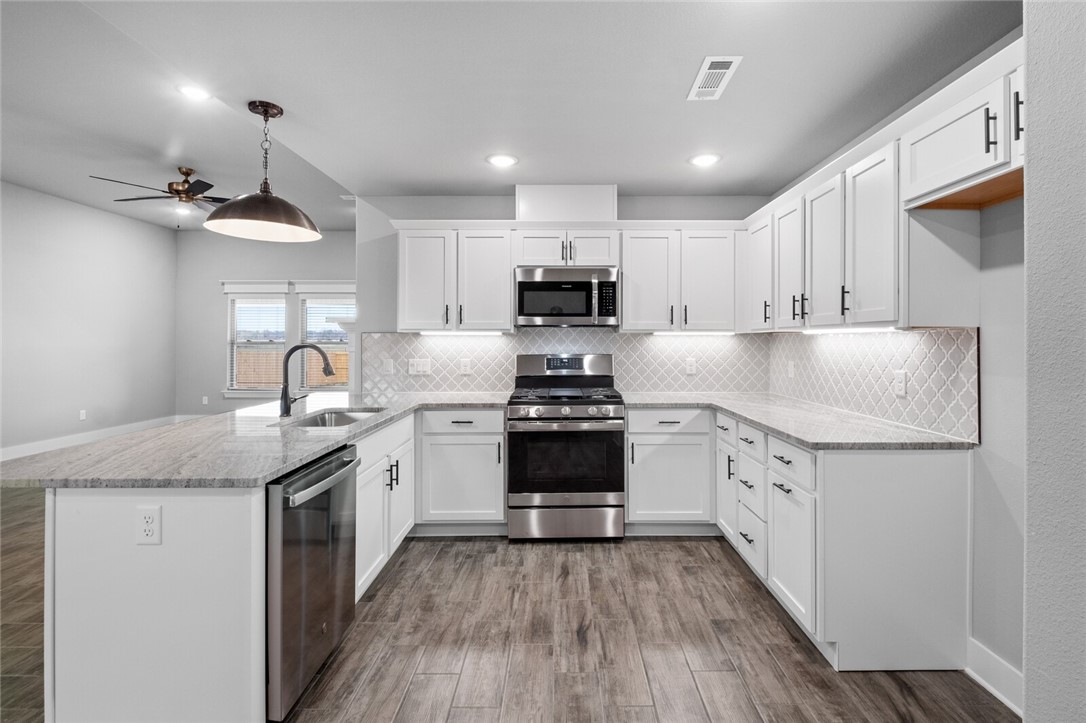 Hilldale Sub Centerton - Residential Lease