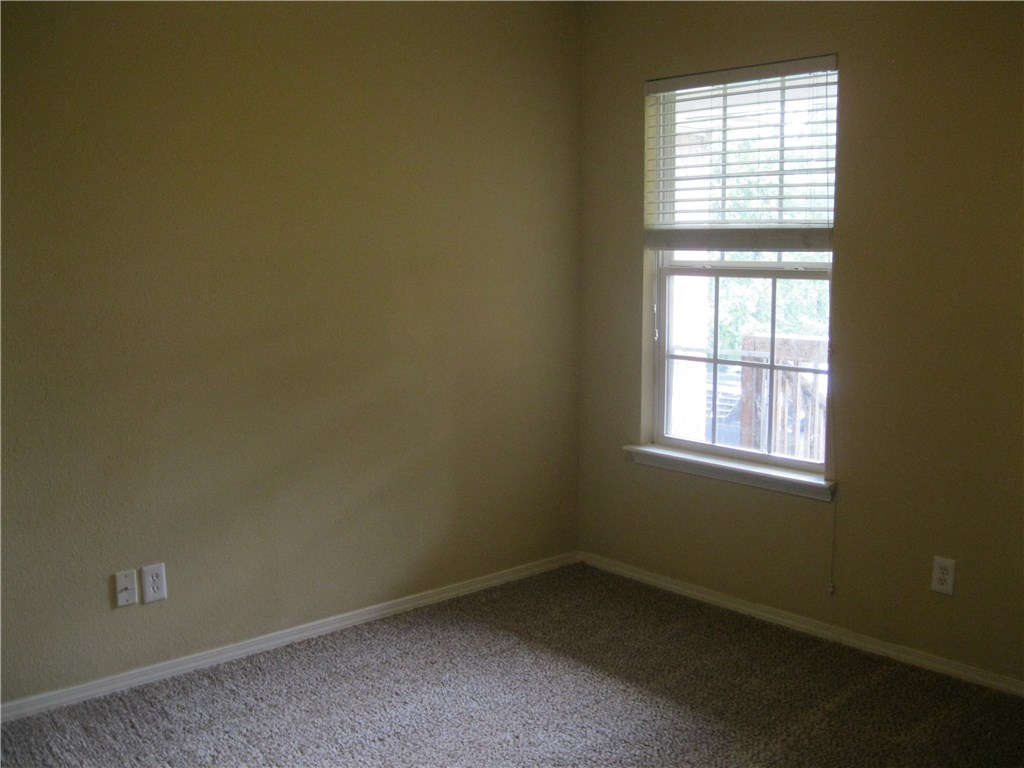 East - Residential Lease