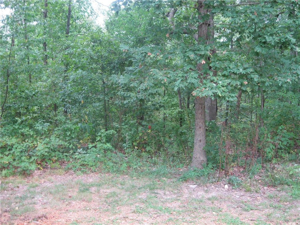 East - Residential Lease