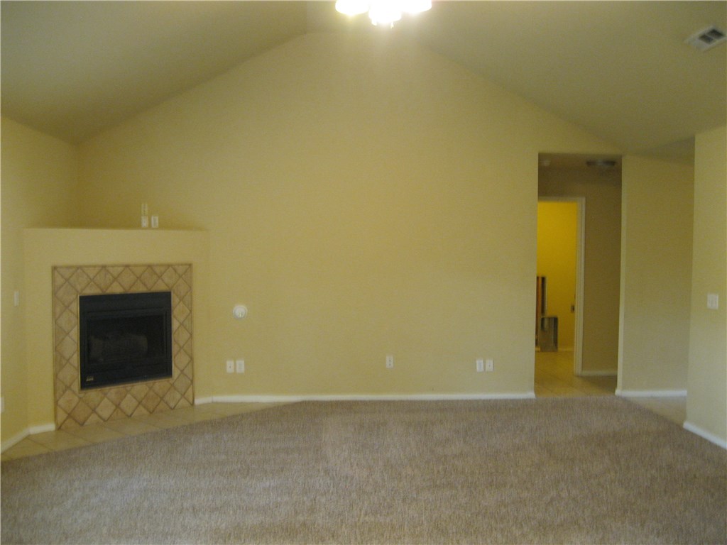 East - Residential Lease