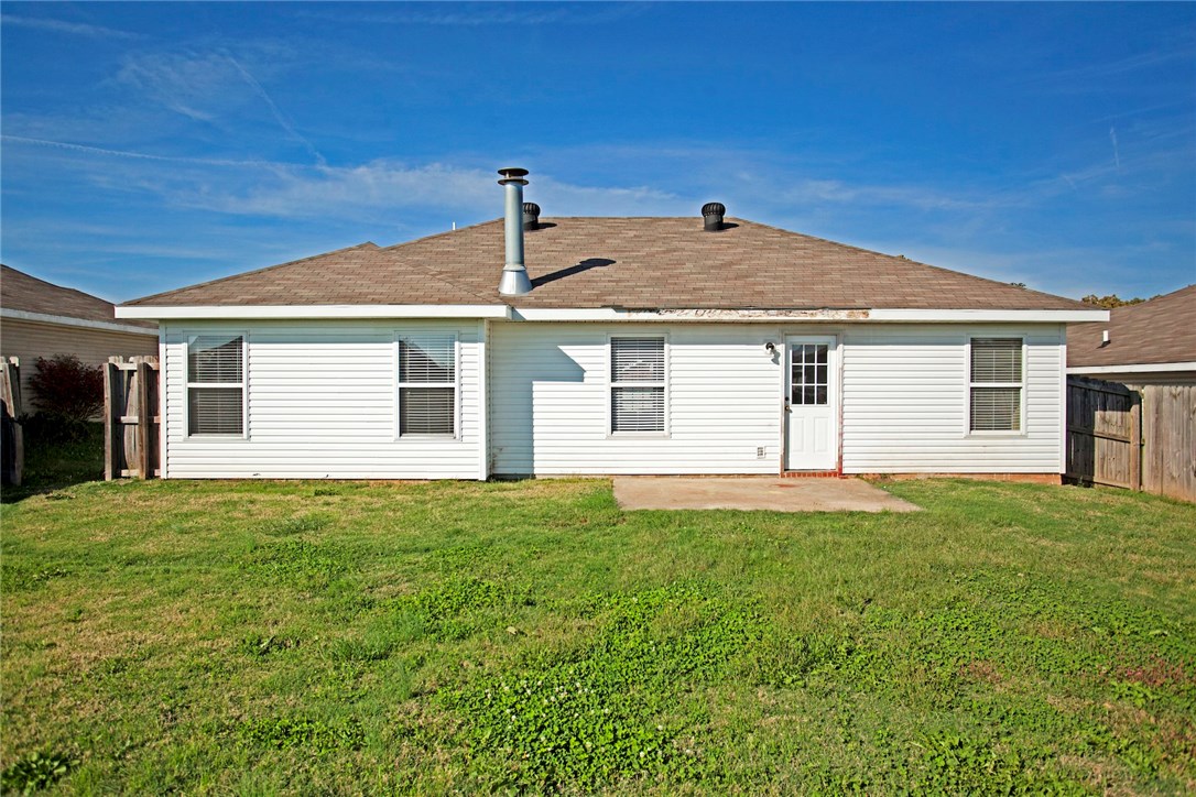 High Meadows Bentonville - Residential Lease