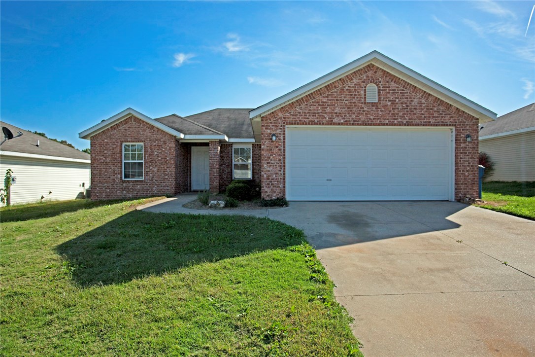High Meadows Bentonville - Residential Lease