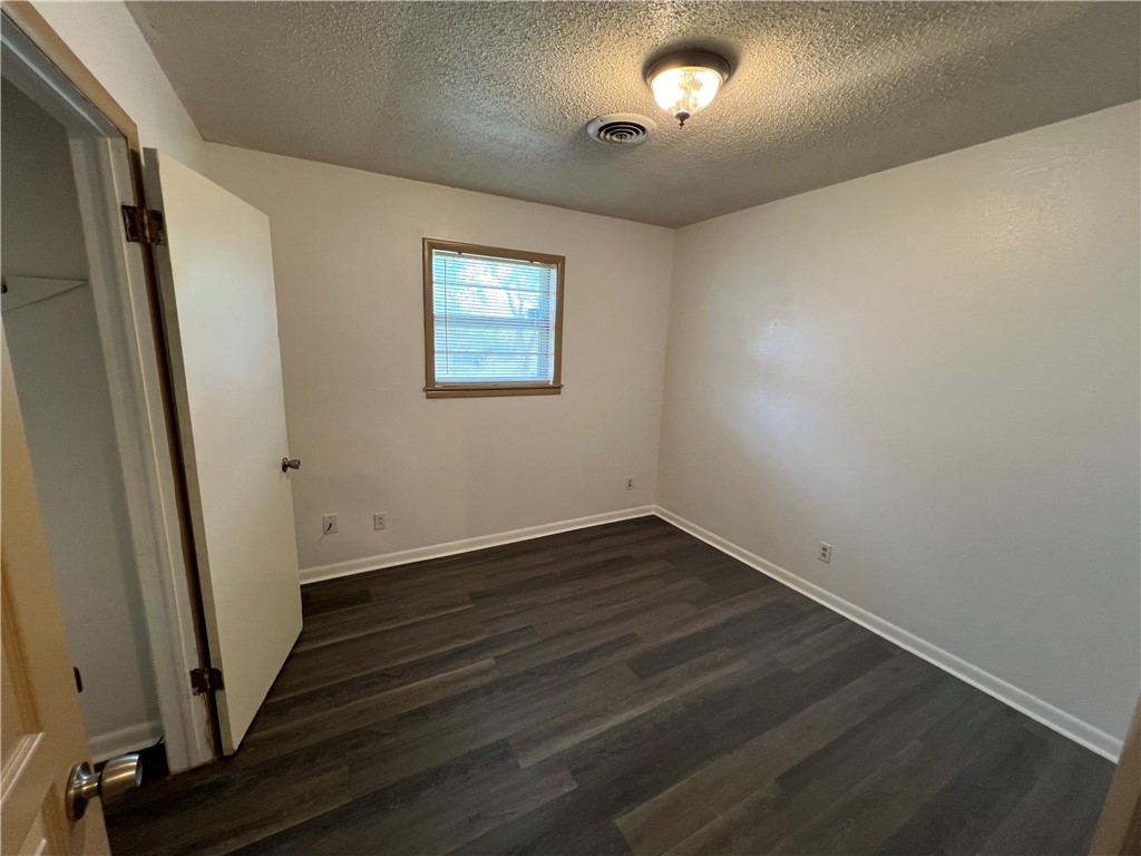 Jean Trahin Siloam Spgs - Residential Lease