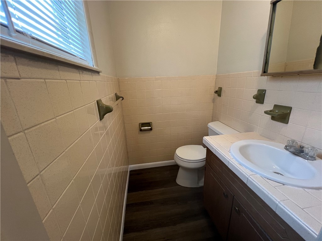 Jean Trahin Siloam Spgs - Residential Lease