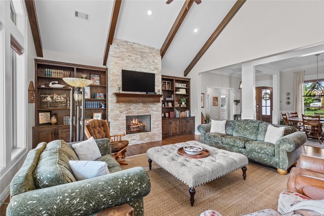 Woods Creek - Residential