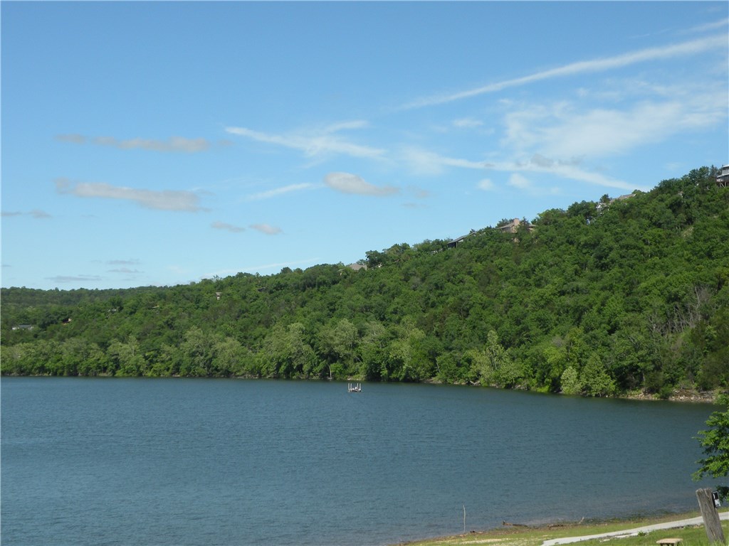 Unit 5 Holiday Island - Land