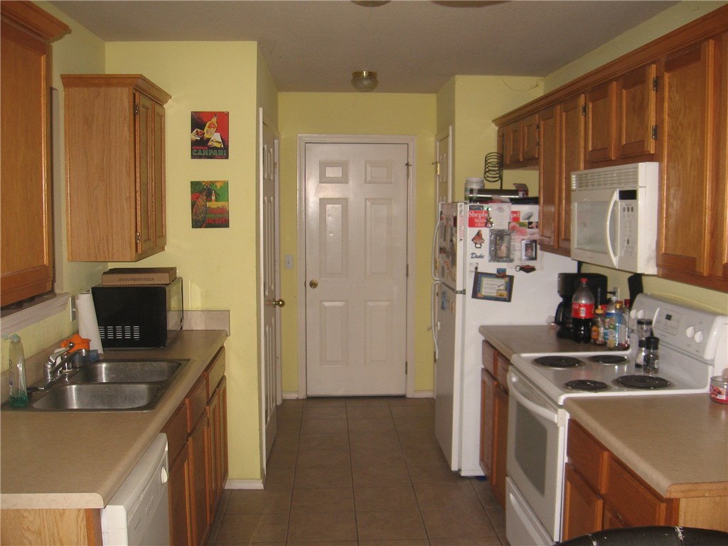 Hico Manor Sub Siloam Spgs - Residential