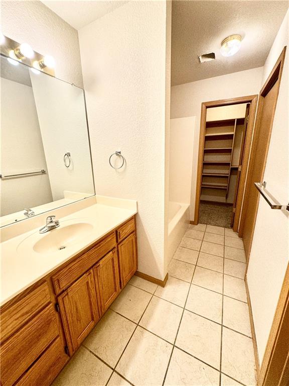 Missouri Oaks Sub - Residential Lease