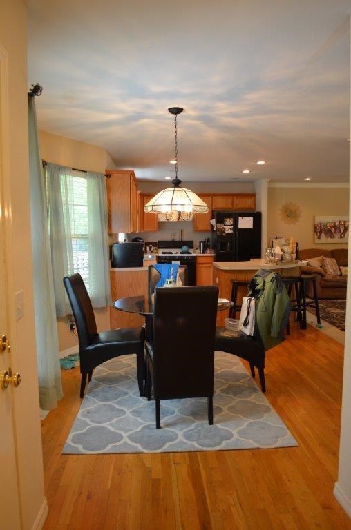Missouri Oaks - Residential Lease