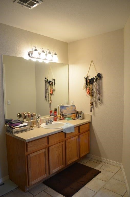 Missouri Oaks - Residential Lease