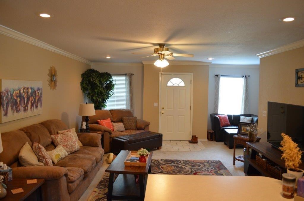 Missouri Oaks - Residential Lease