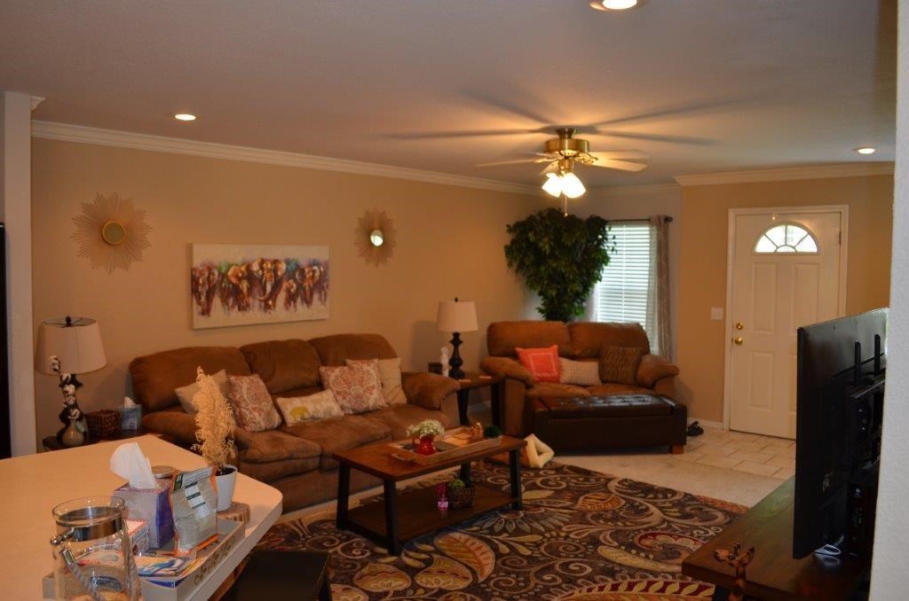 Missouri Oaks - Residential Lease