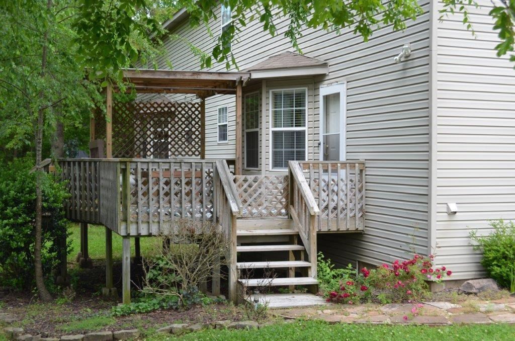 Missouri Oaks - Residential Lease