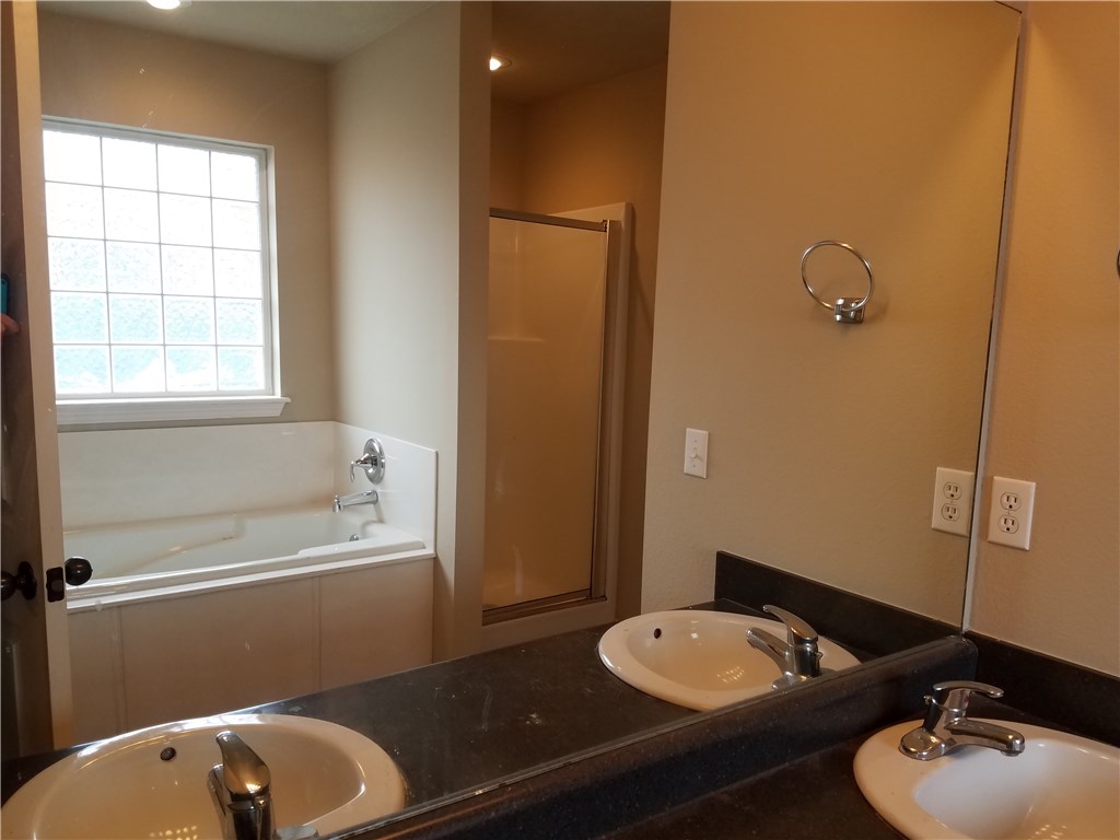 Plantation Ph Ii Therogers - Residential Lease