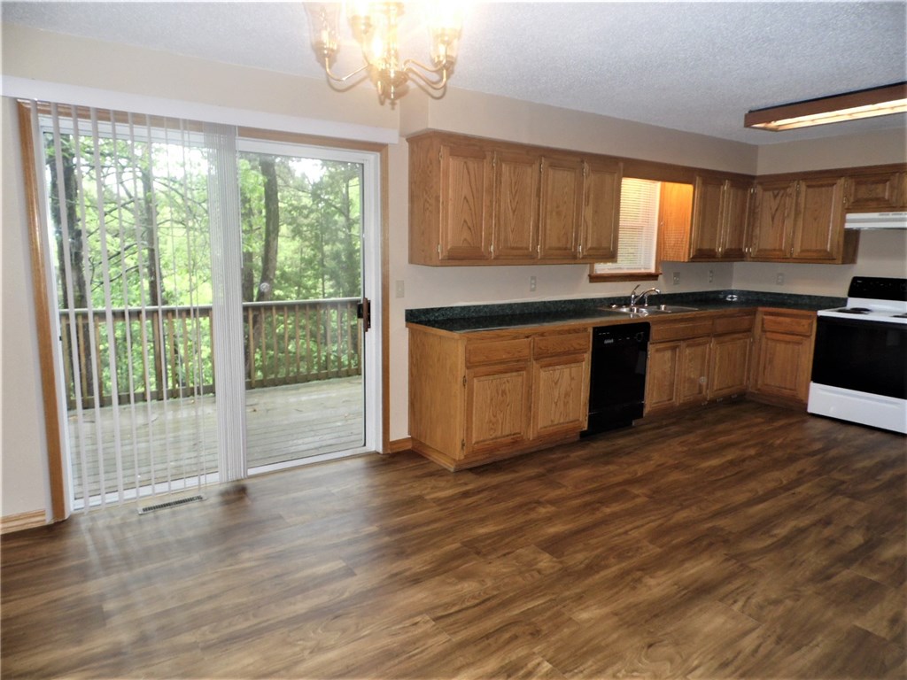 The Pines - Residential