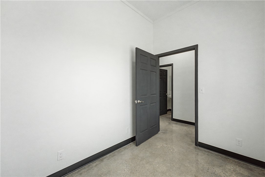 R L Hayes Park Add - Commercial Lease