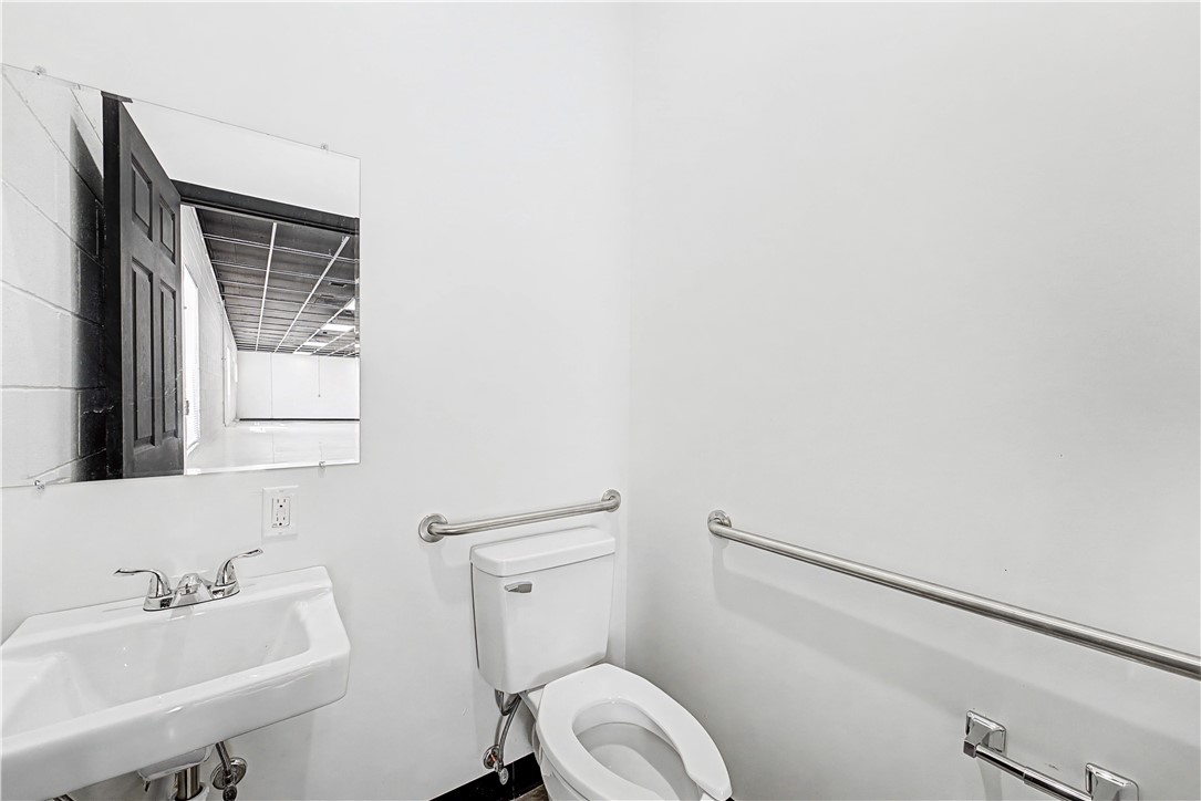 R L Hayes Park Add - Commercial Lease
